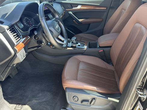 Used 2021 Audi Q5 2.0T Premium w/ Convenience Package AWD/4WD image 37