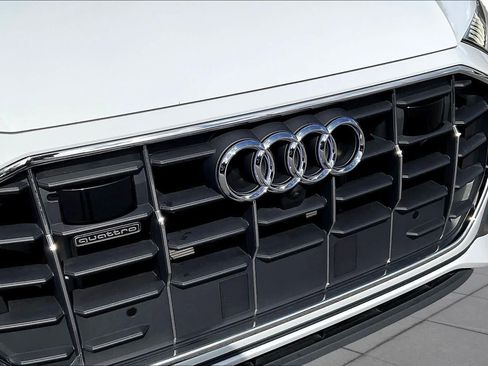 Used 2023 Audi Q8 Premium w/ Convenience Package AWD/4WD image 59