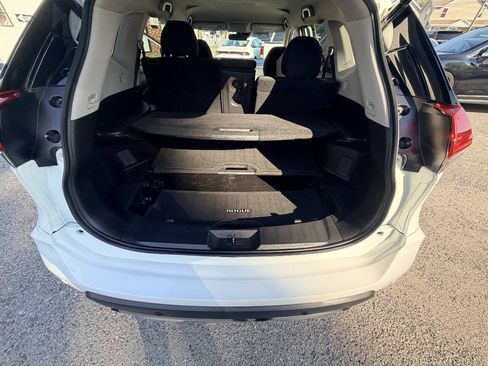 Used 2019 Nissan Rogue SV AWD/4WD image 62