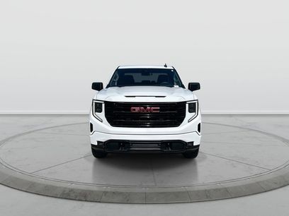 Used 2025 GMC Sierra 1500 Elevation