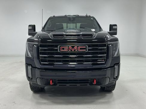 Used 2024 GMC Sierra 2500 AT4 w/ AT4 Premium Plus Package image 9
