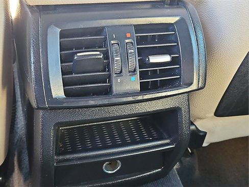 Used 2015 BMW X3 xDrive28i image 16