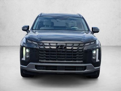 Used 2024 Hyundai Palisade Limited image 2