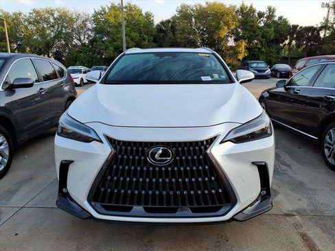 Used 2024 Lexus NX 250 FWD w/ Towing Package (2000 Lbs) image 2
