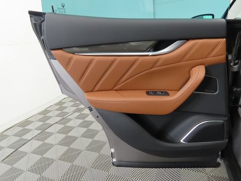 Used 2022 Maserati Levante Modena image 25