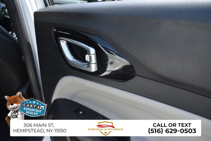 Used 2025 Jeep Compass Limited AWD/4WD image 26