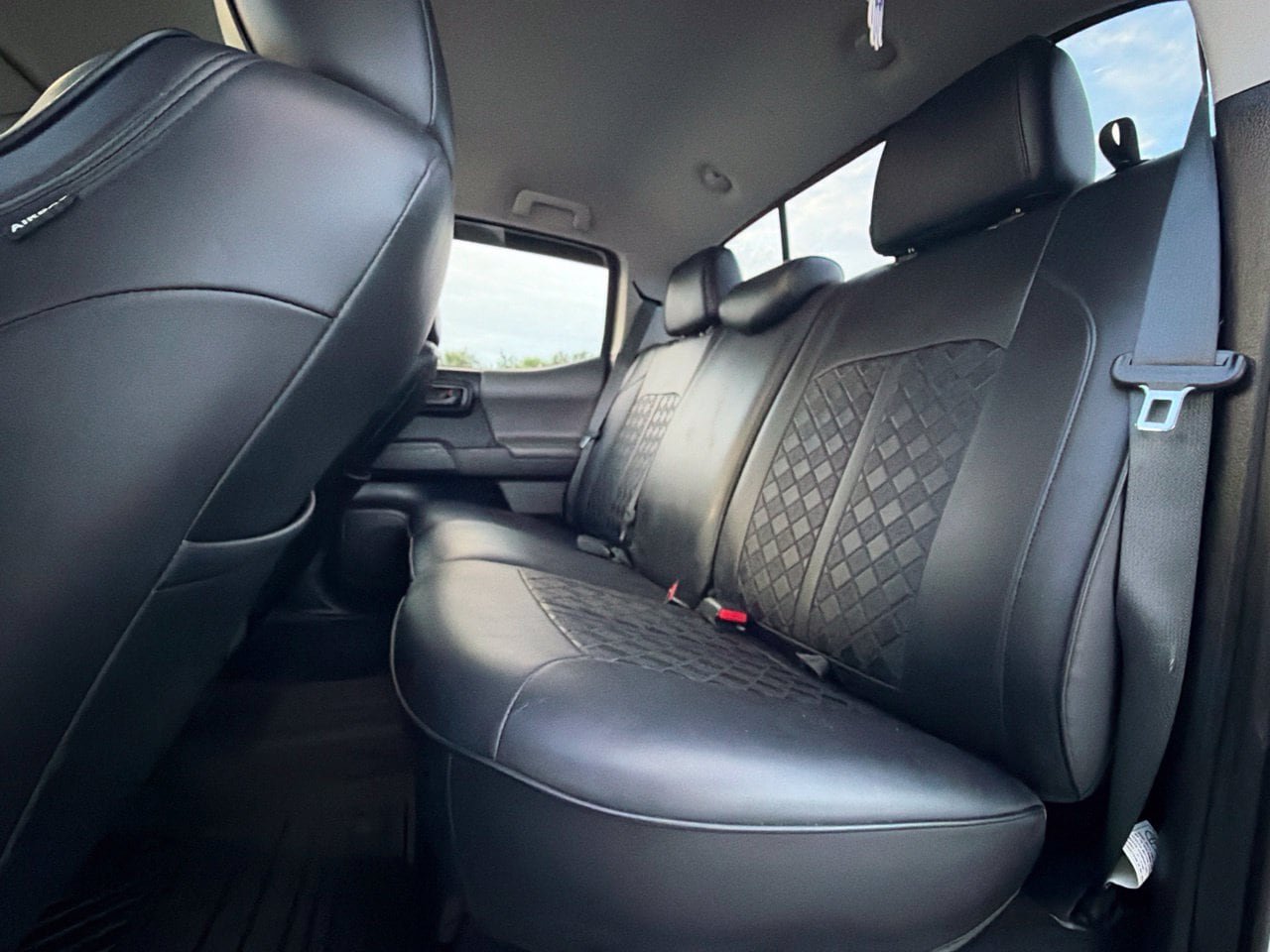 Used 2019 Toyota Tacoma SR w/ SR Convenience Package RWD image 7