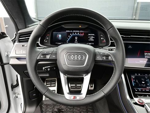 Used 2024 Audi SQ8 Prestige image 8