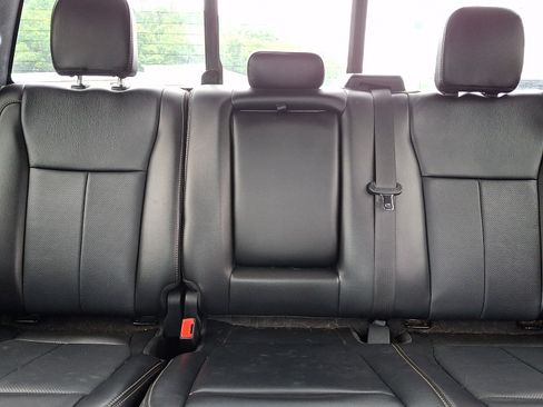 Used 2019 Ford F150 Lariat AWD/4WD image 19