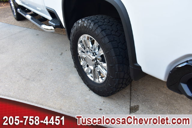 Used 2021 Chevrolet Silverado 2500 Custom w/ Custom Value Package AWD/4WD image 16