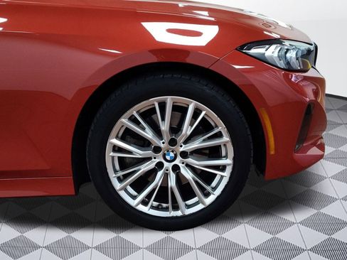 Used 2023 BMW 330i Sedan w/ Premium Package image 11