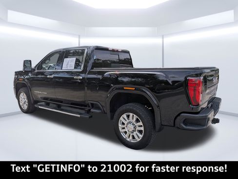 Used 2020 GMC Sierra 2500 Denali w/ Denali Ultimate Package AWD/4WD image 6