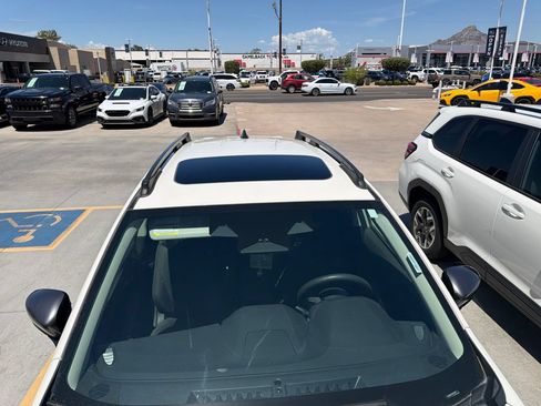 Used 2024 Subaru Crosstrek 2.0i Premium AWD/4WD image 7