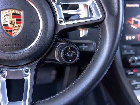 Certified 2017 Porsche 911 Carrera S RWD image 36