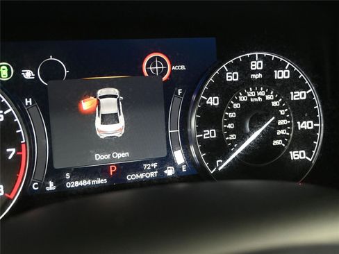 Used 2023 Acura TLX BASE image 3