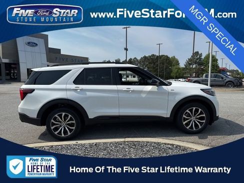 New 2026 Ford Explorer ST-Line RWD image 12