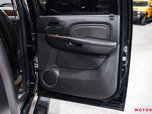 Used 2011 GMC Sierra 3500 Denali image 35