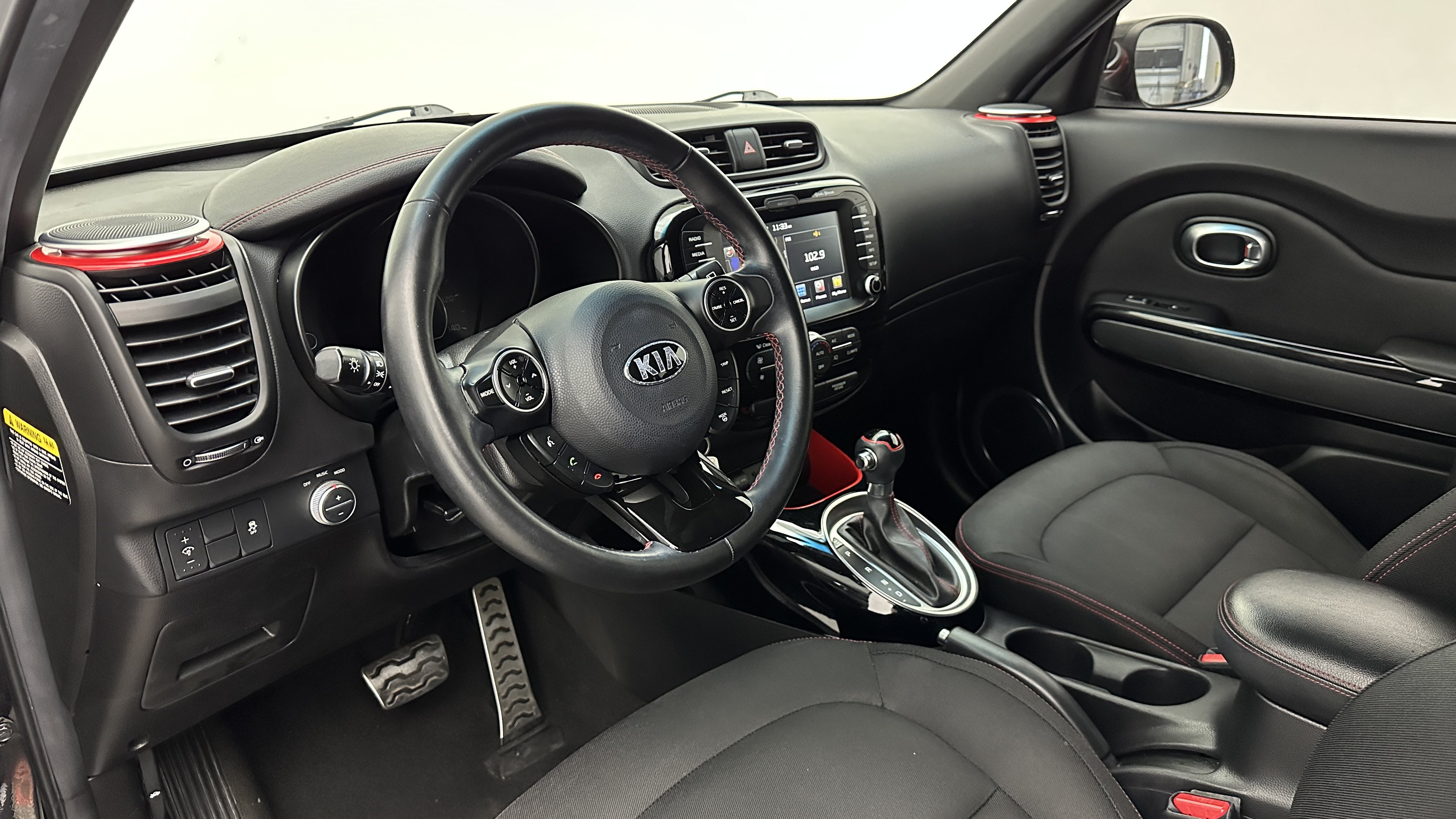 Used 2016 Kia Soul + w/ Tarmac Special Edition FWD image 8