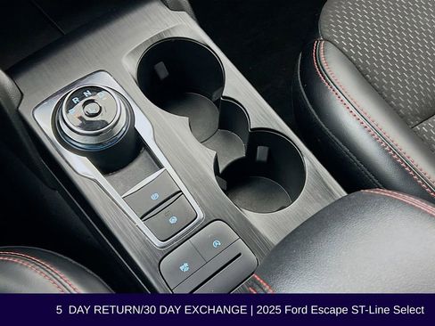 Used 2025 Ford Escape ST-Line Select image 21