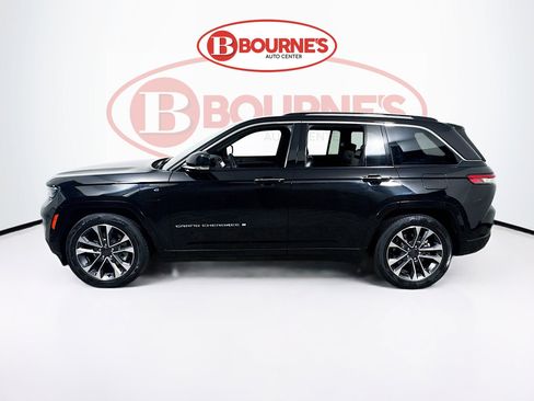 Used 2023 Jeep Grand Cherokee Overland image 9