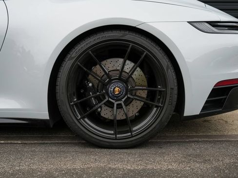 Certified 2024 Porsche 911 Carrera 4 GTS AWD/4WD image 13