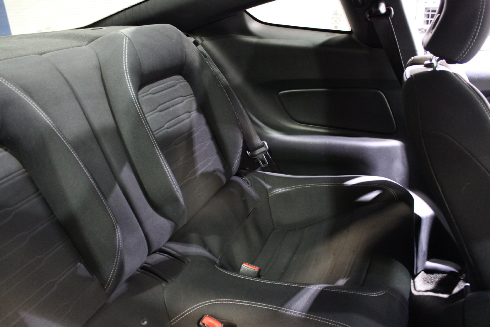 Used 2017 Ford Mustang GT RWD image 20