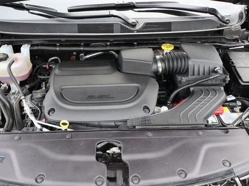 Used 2026 Chrysler Pacifica Select AWD/4WD image 58