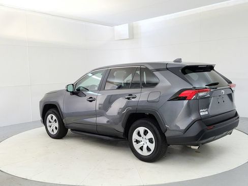 Used 2024 Toyota RAV4 LE AWD/4WD image 3