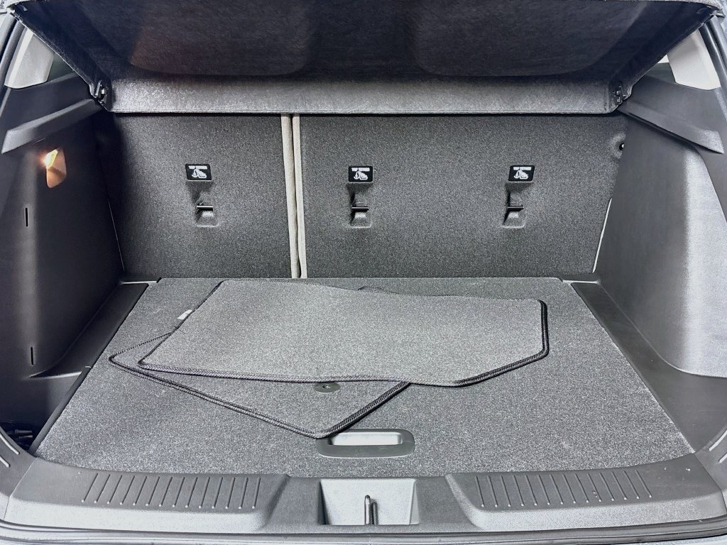 New 2026 Chevrolet Trax ACTIV w/ Sunroof Package FWD image 24