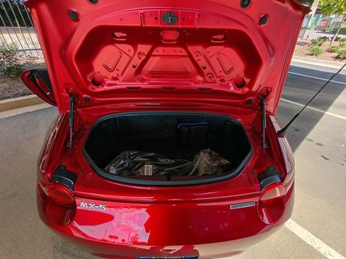 Used 2020 MAZDA MX-5 Miata Sport RWD image 66