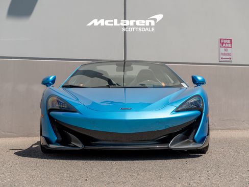 Used 2020 McLaren 600LT Spider RWD image 10