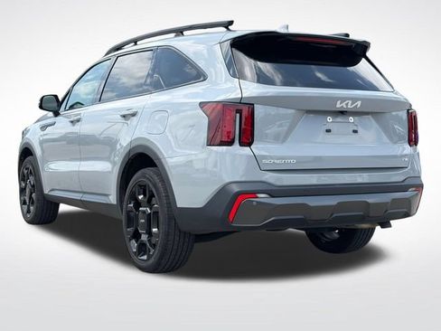 Certified 2024 Kia Sorento X-Line EX AWD/4WD image 12