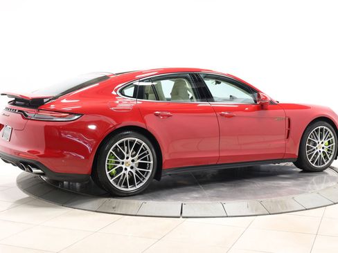 Used 2023 Porsche Panamera 4 Platinum Edition image 58
