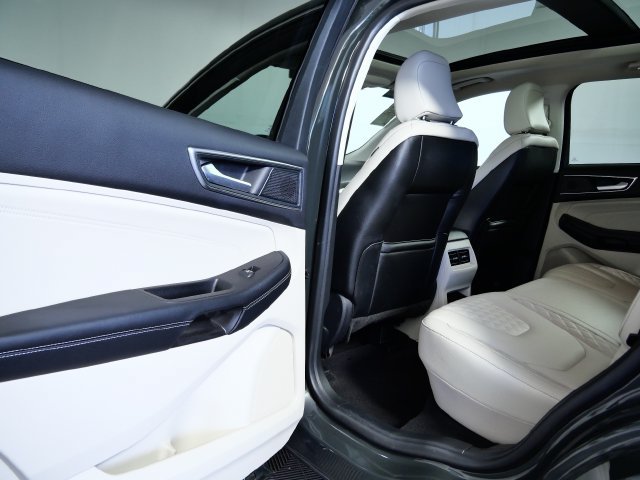 Certified 2024 Ford Edge Titanium AWD/4WD image 14