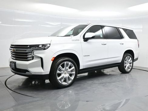 Used 2022 Chevrolet Tahoe High Country w/ Premium Package 2 AWD/4WD image 74
