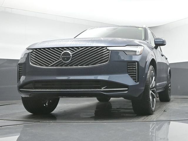 New 2026 Volvo XC90 B6 Plus w/ Protection Package Premier AWD/4WD image 41