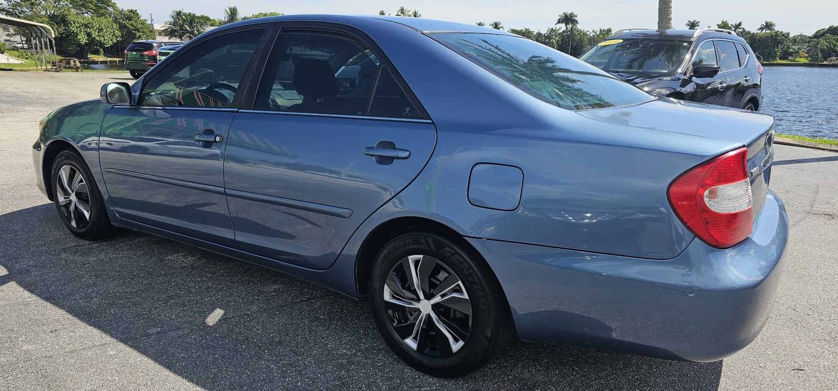 Used 2003 Toyota Camry LE FWD image 3