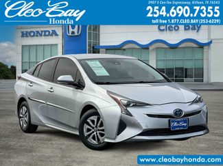Used 2018 Toyota Prius Four video 1