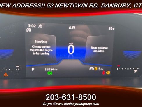 Used 2022 Volkswagen Tiguan SE AWD/4WD image 15
