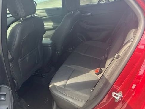 Used 2023 Buick Encore GX Select w/ Sport Touring Package FWD image 6
