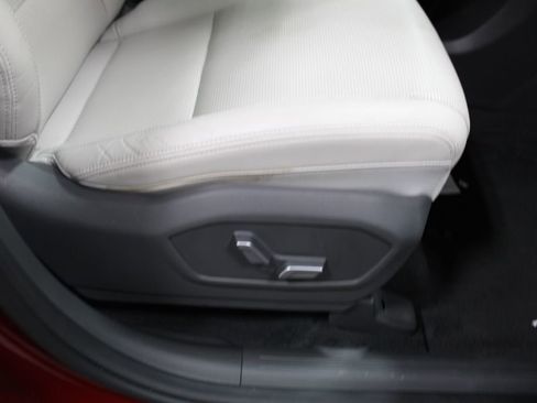 Used 2024 Hyundai Santa Fe Limited image 21