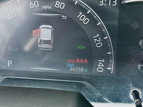 Used 2024 Toyota RAV4 LE AWD/4WD image 12