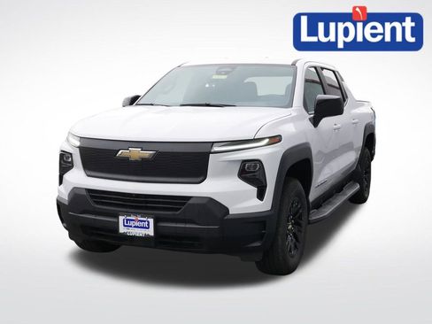 Used 2024 Chevrolet Silverado EV W/T AWD/4WD image 11