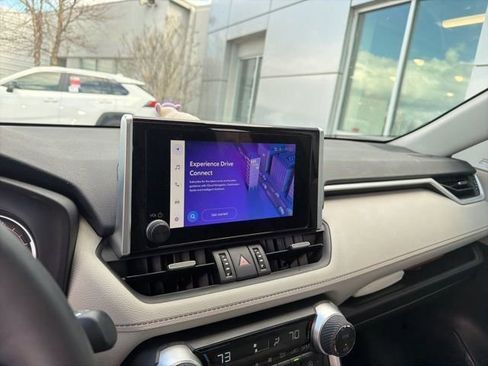 Used 2023 Toyota RAV4 XLE Premium image 10