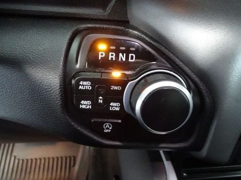Certified 2022 RAM 1500 Big Horn AWD/4WD image 11