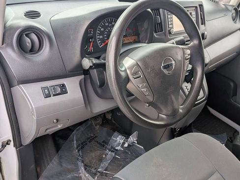 Used 2019 Nissan NV200 SV w/ Navigation Package FWD image 11