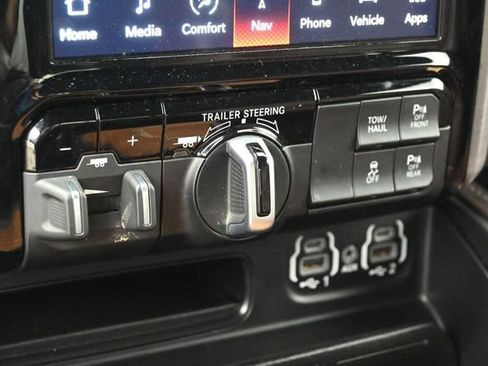 Used 2022 RAM 1500 Limited AWD/4WD image 28