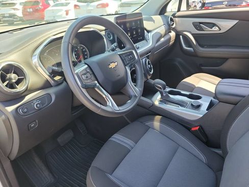 Used 2024 Chevrolet Blazer LT FWD image 17