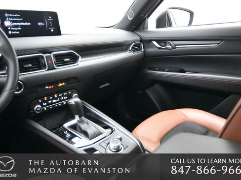Certified 2025 MAZDA CX-5 Carbon Edition image 24