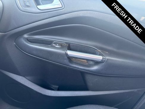 Used 2017 Ford Escape SE AWD/4WD image 13